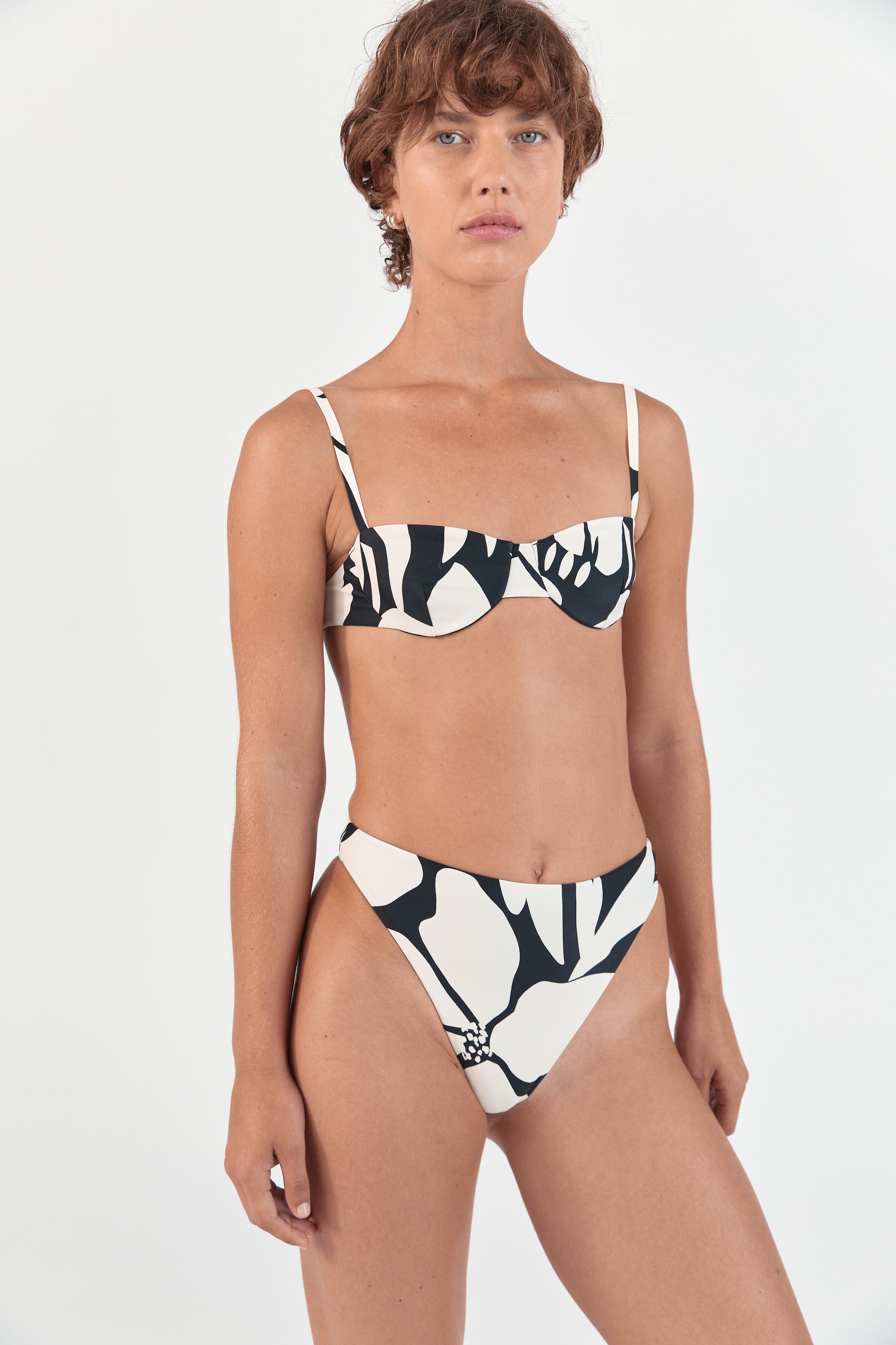  Ziah Luxury Sustainable Swimwear Ready to Wear Classic Balconette Top