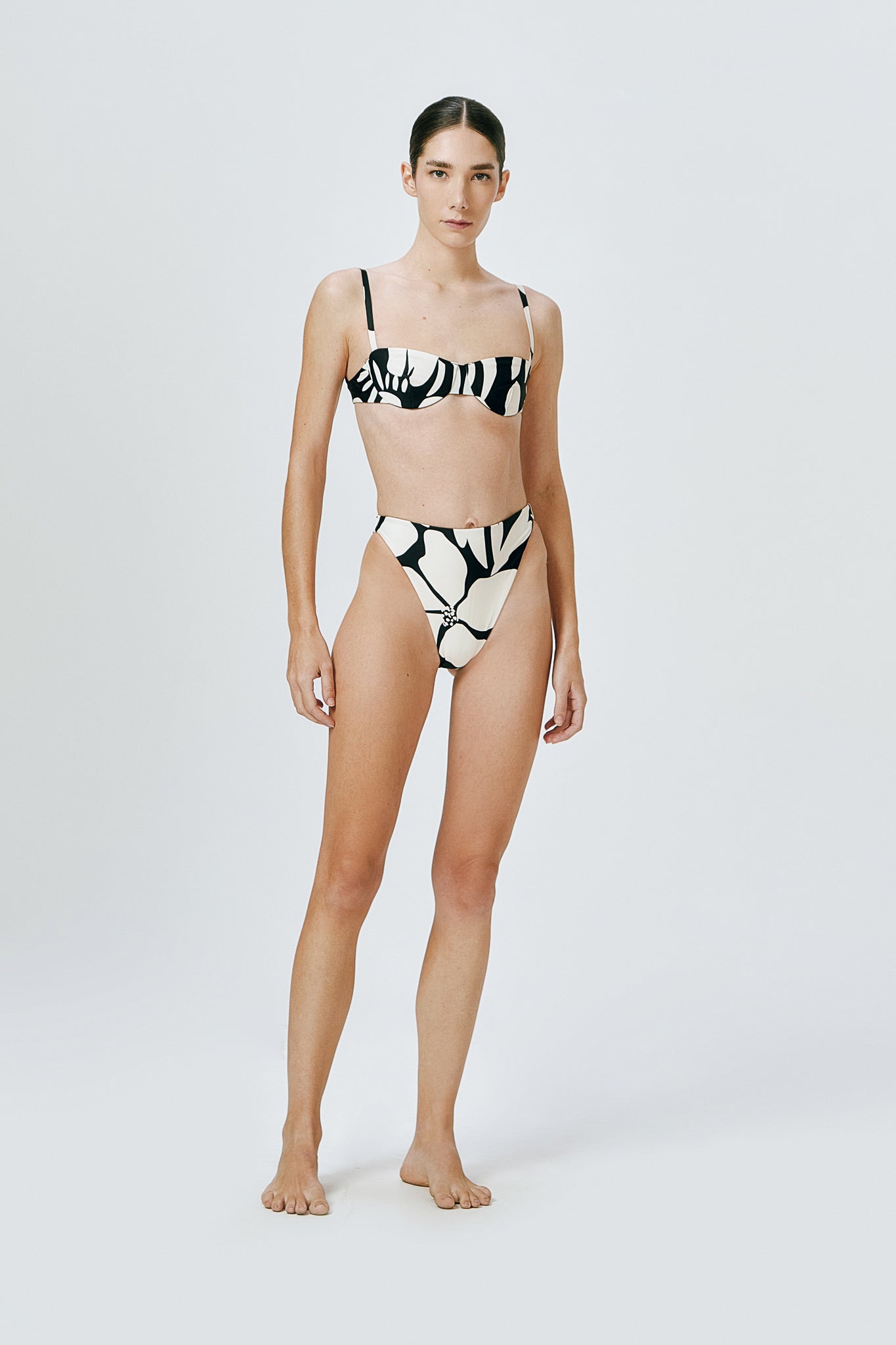  Ziah Luxury Sustainable Swimwear Ready to Wear Classic Balconette Top